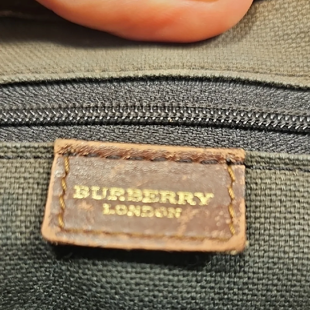 Burburry London Plaid Brown Leather  Bagw/COA